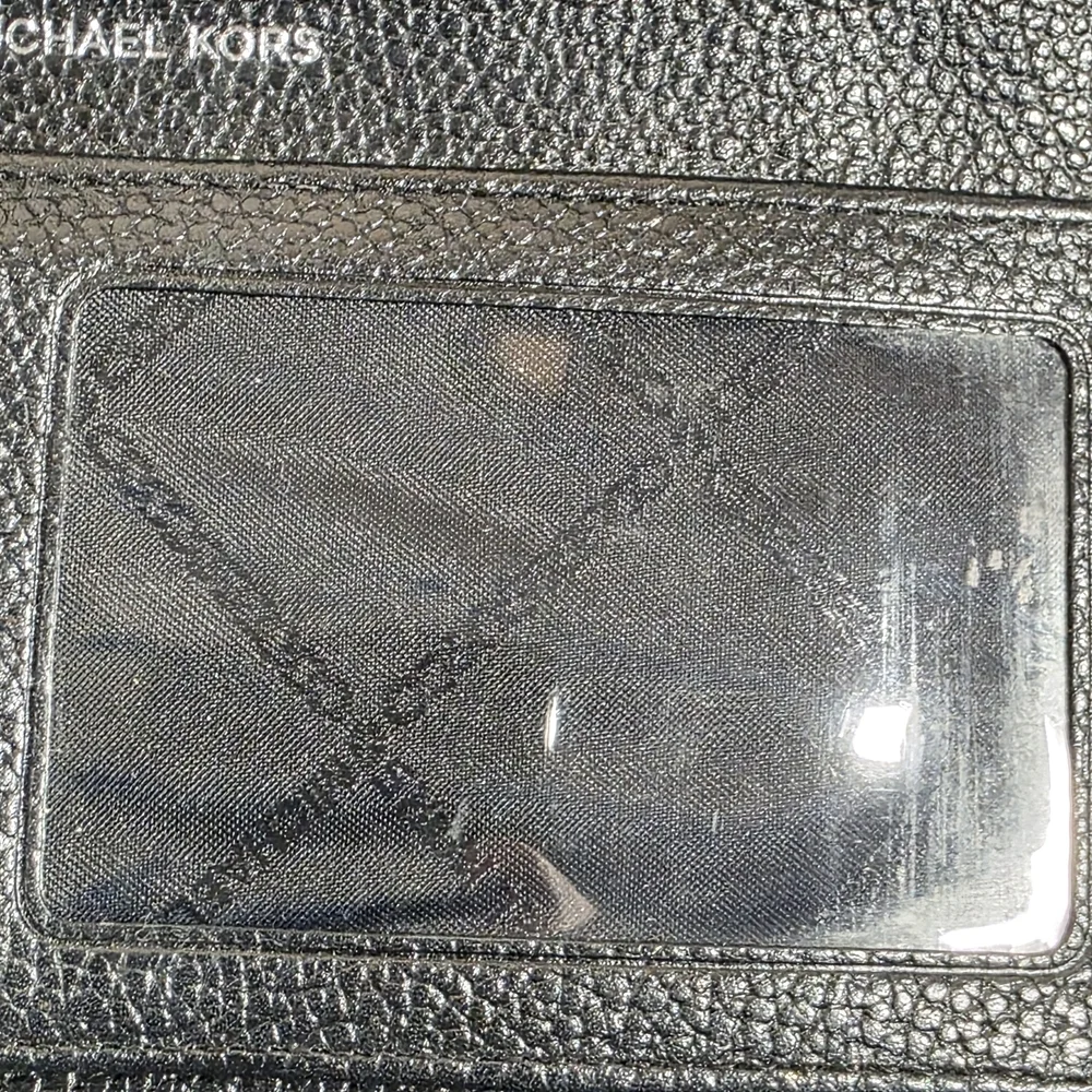 Michael Kors Jet Set Travel Large Travel CONTINENTAL Wallet-Wristlet